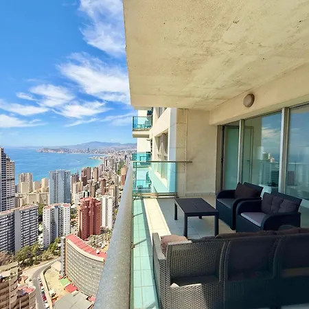 Lugano 27 Floor Apartment *